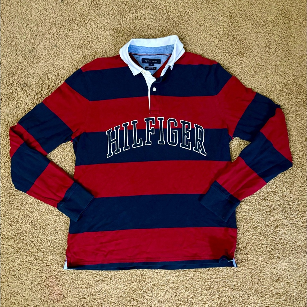 🌟 Tommy Hilfiger Find! 🌟

Blue & Brick Red Polo Long Sleeve Shirt, M.